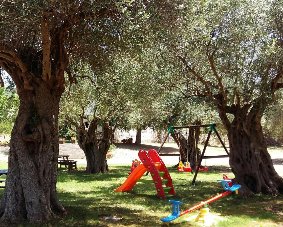 Sivota Apartments Athina ภายนอก รูปภาพ