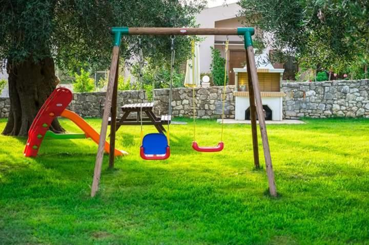 Sivota Apartments Athina ภายนอก รูปภาพ